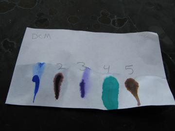 The dichloromethane test strip shows drift of 1 and 3 the most with broadening of others